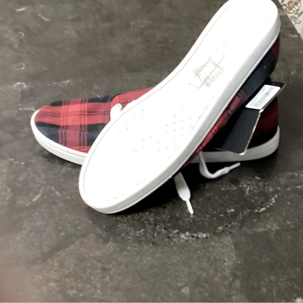 Women’s shoes